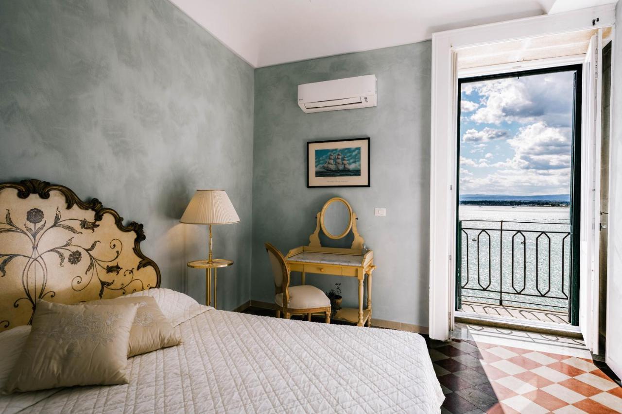 Dimora Di Ulisse Sea View Holiday Apartment Syracuse Ngoại thất bức ảnh