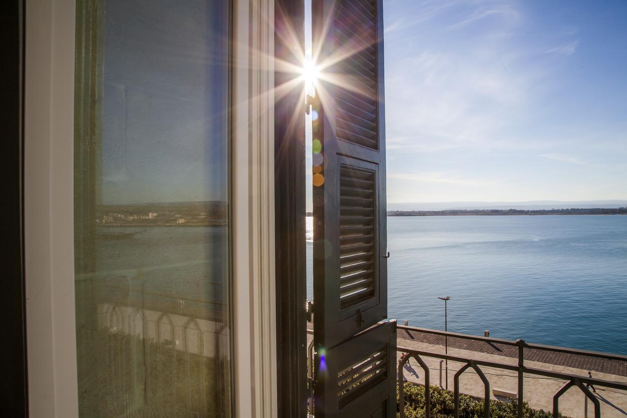 Dimora Di Ulisse Sea View Holiday Apartment Syracuse Ngoại thất bức ảnh